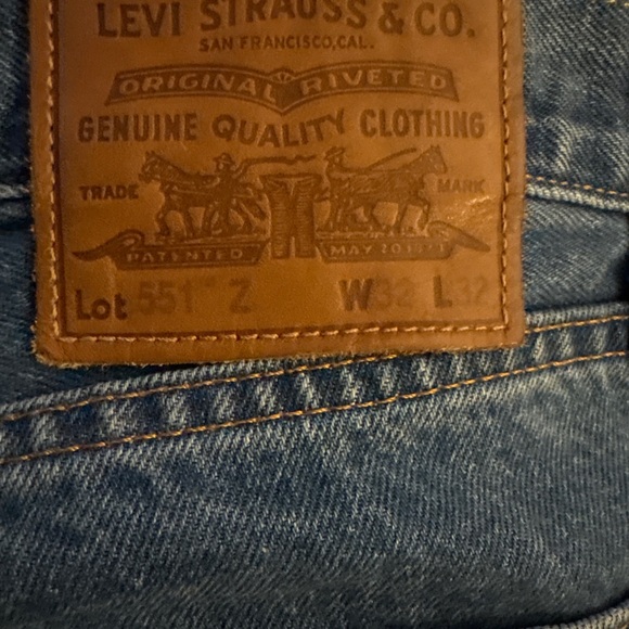 Levi's Men's Dark Blue Bootcut Jeans - Picture 3 of 6